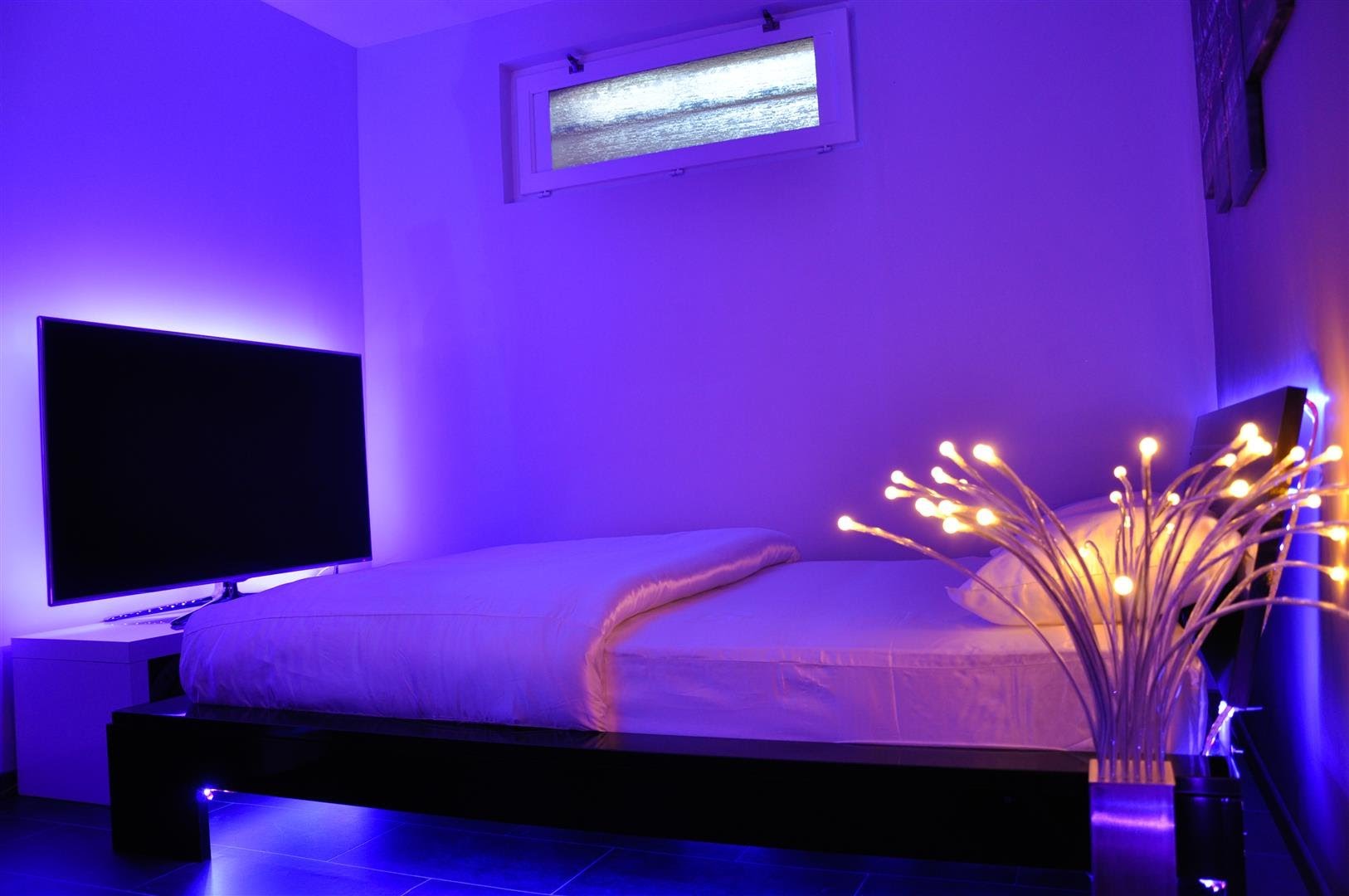 Modern What Are The Best Led Lights For Bedroom for Streamer